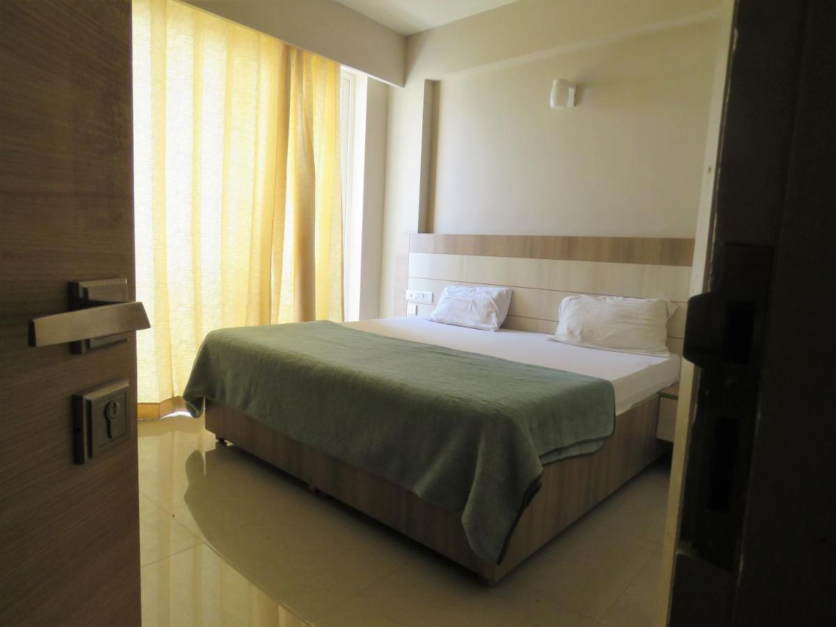 Vrindavan Inn Kültér fotó