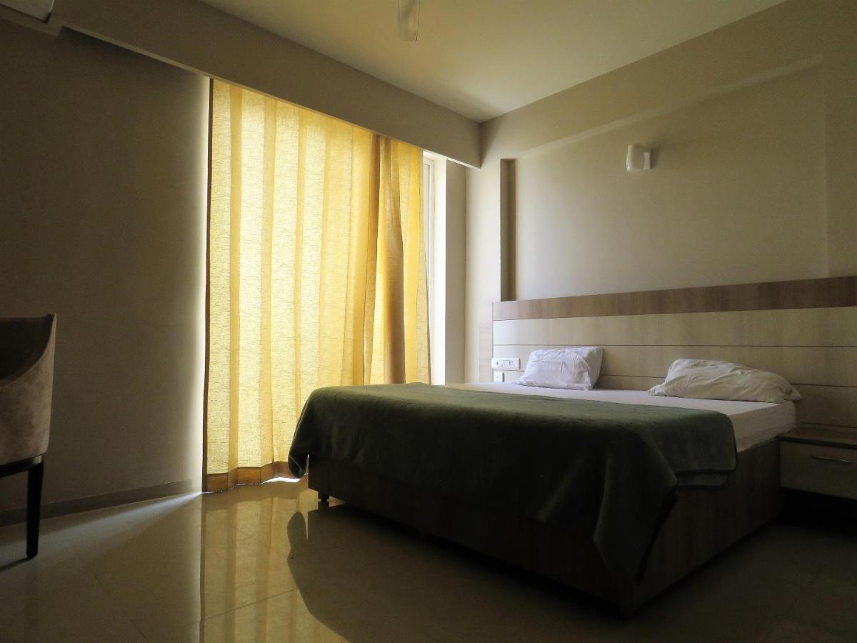 Vrindavan Inn Kültér fotó