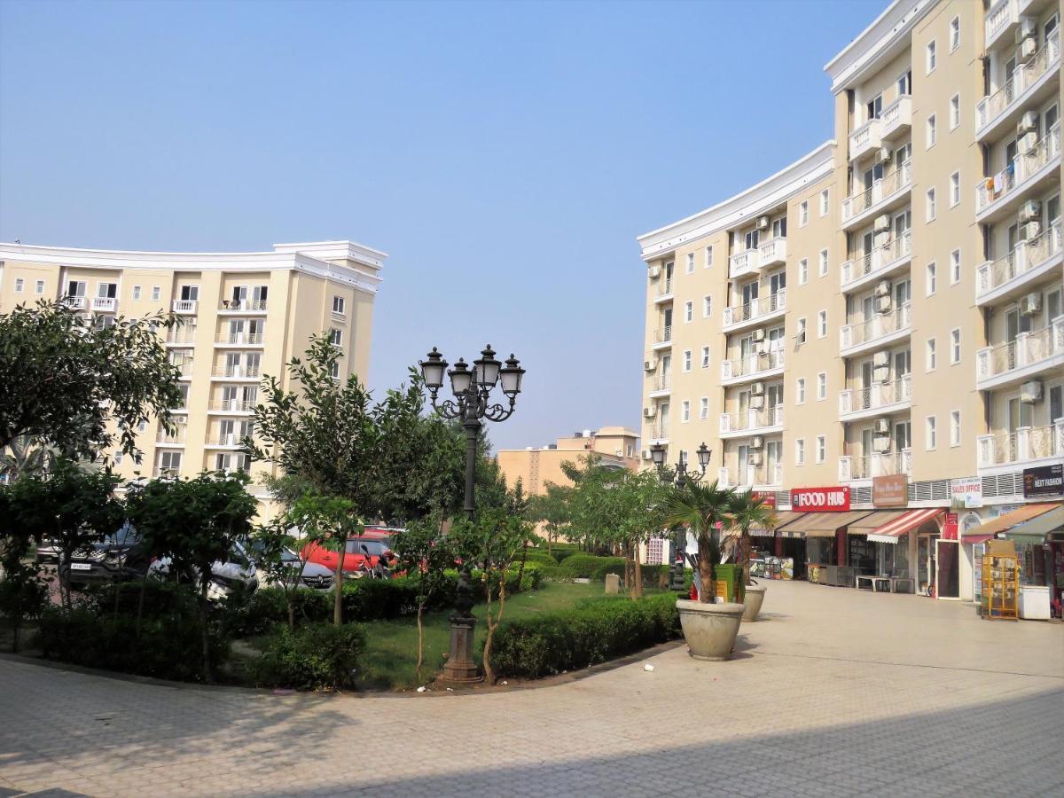 Vrindavan Inn Kültér fotó