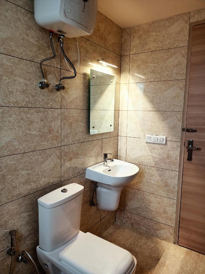 Vrindavan Inn Kültér fotó